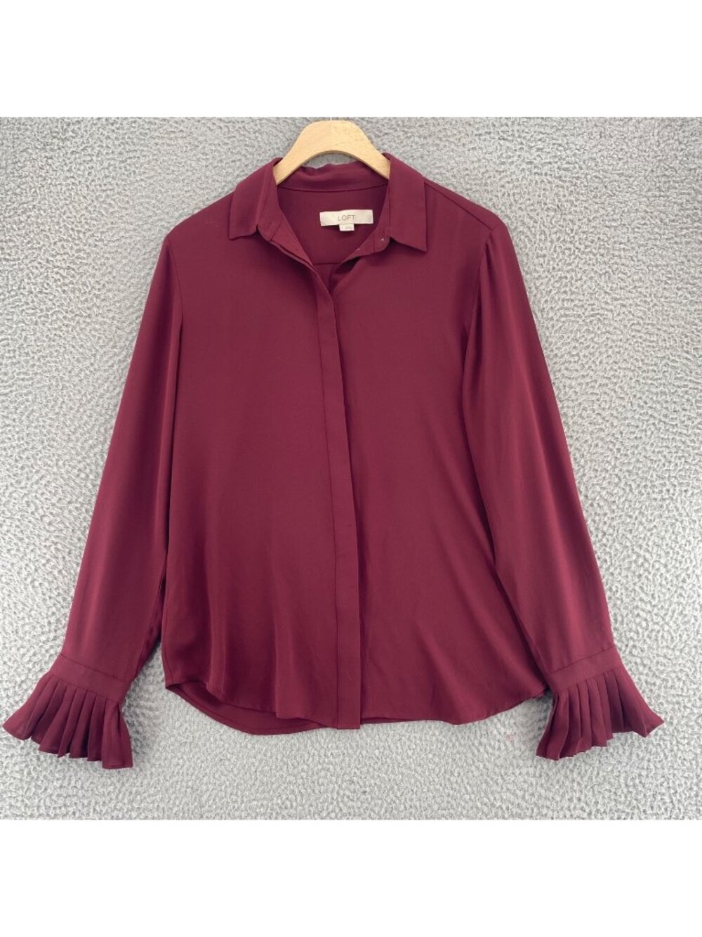 LOFT Shirt Womens Small Burgundy Pleated Long Bell Sleeves Collared Button Up